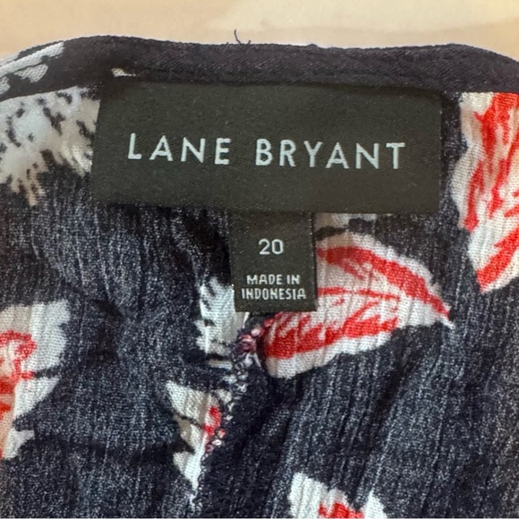 Lane Bryant Floral Blouse Size 20 Black Red White Paisley Short Sleeve Top - Picture 6 of 10